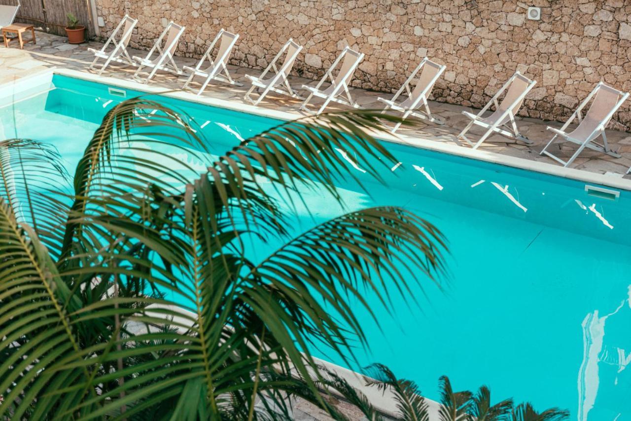 Hotel Residence La Palma Finale Ligure Bagian luar foto