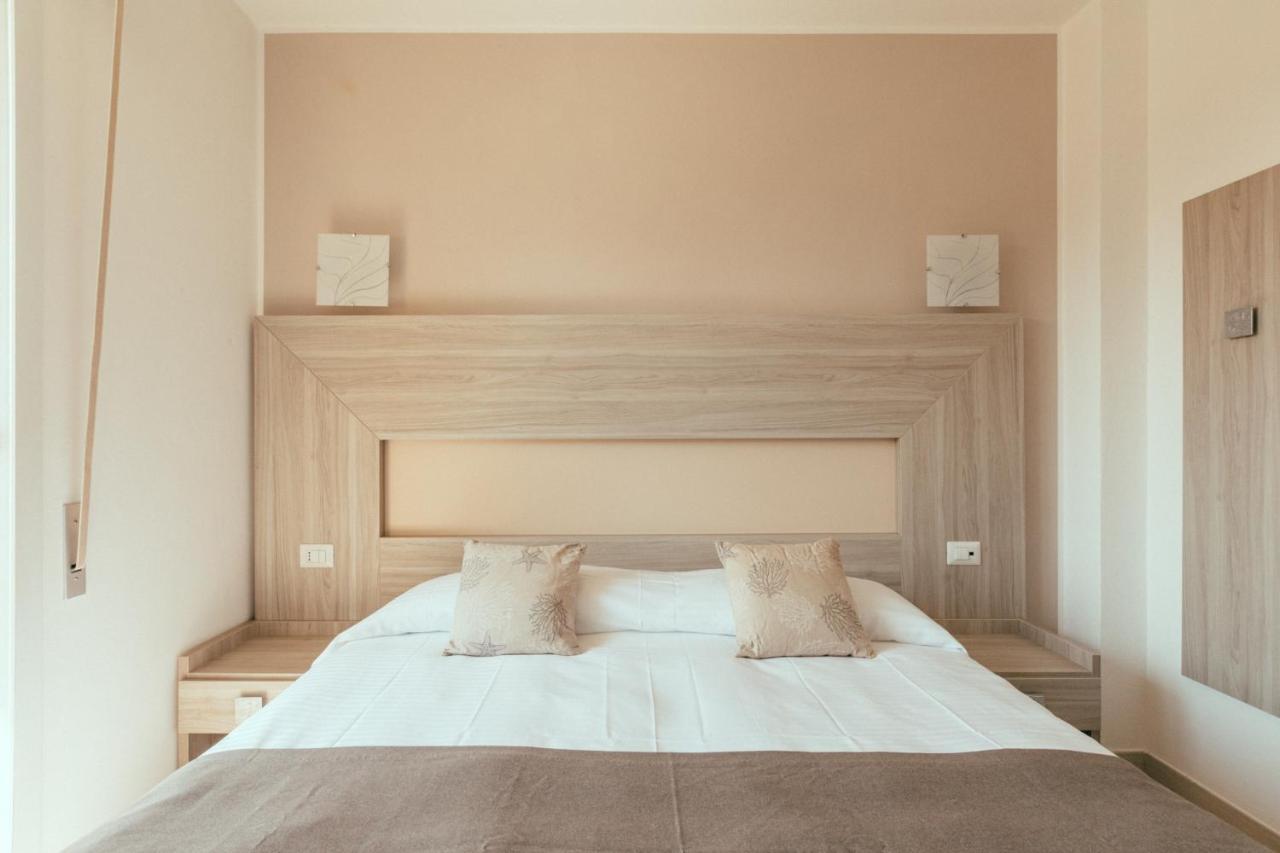 Hotel Residence La Palma Finale Ligure Bagian luar foto