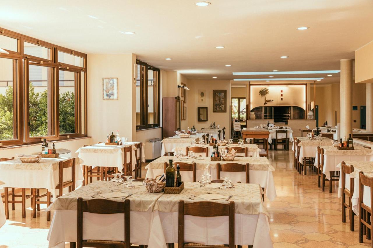 Hotel Residence La Palma Finale Ligure Bagian luar foto