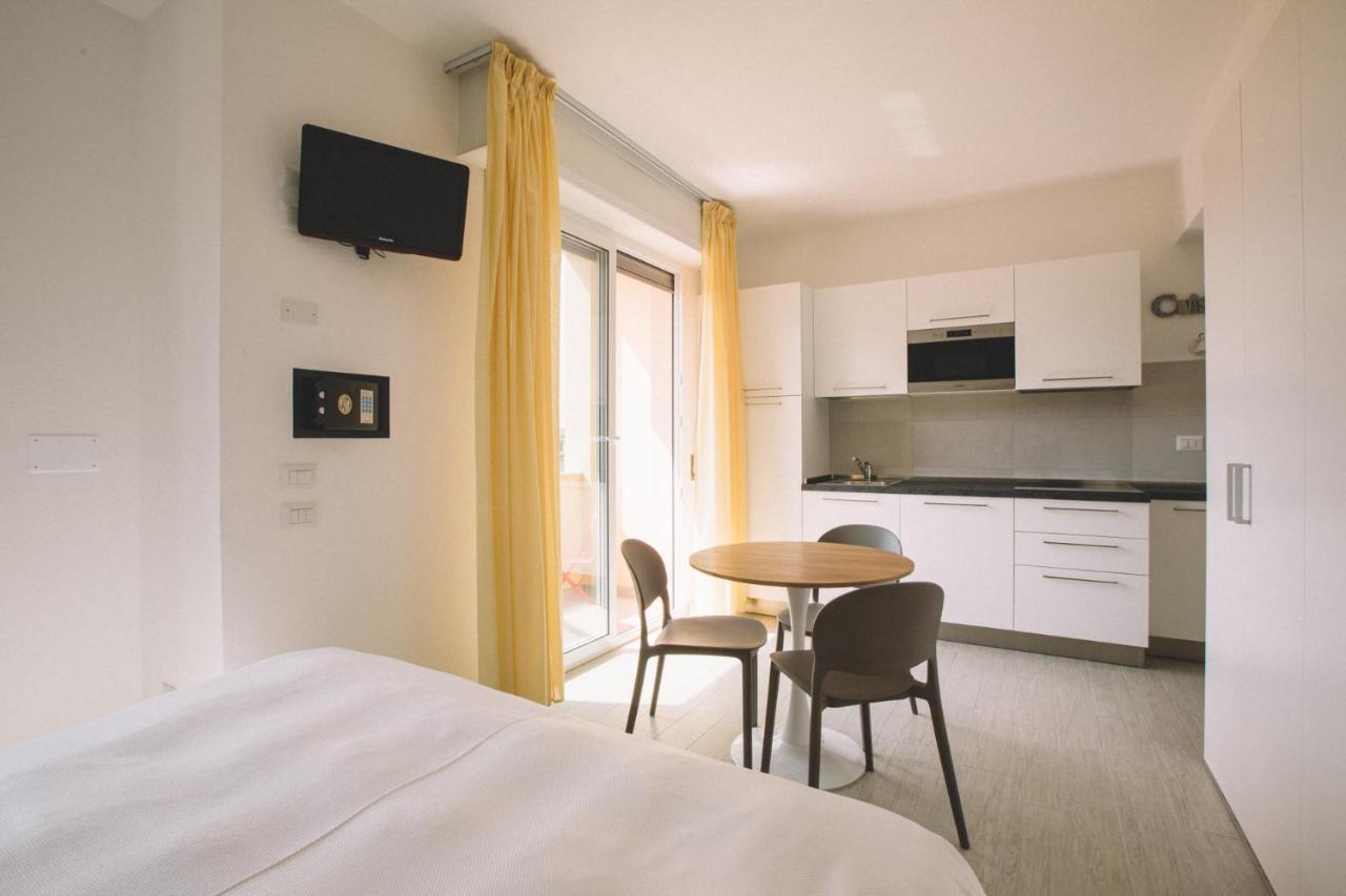 Hotel Residence La Palma Finale Ligure Bagian luar foto