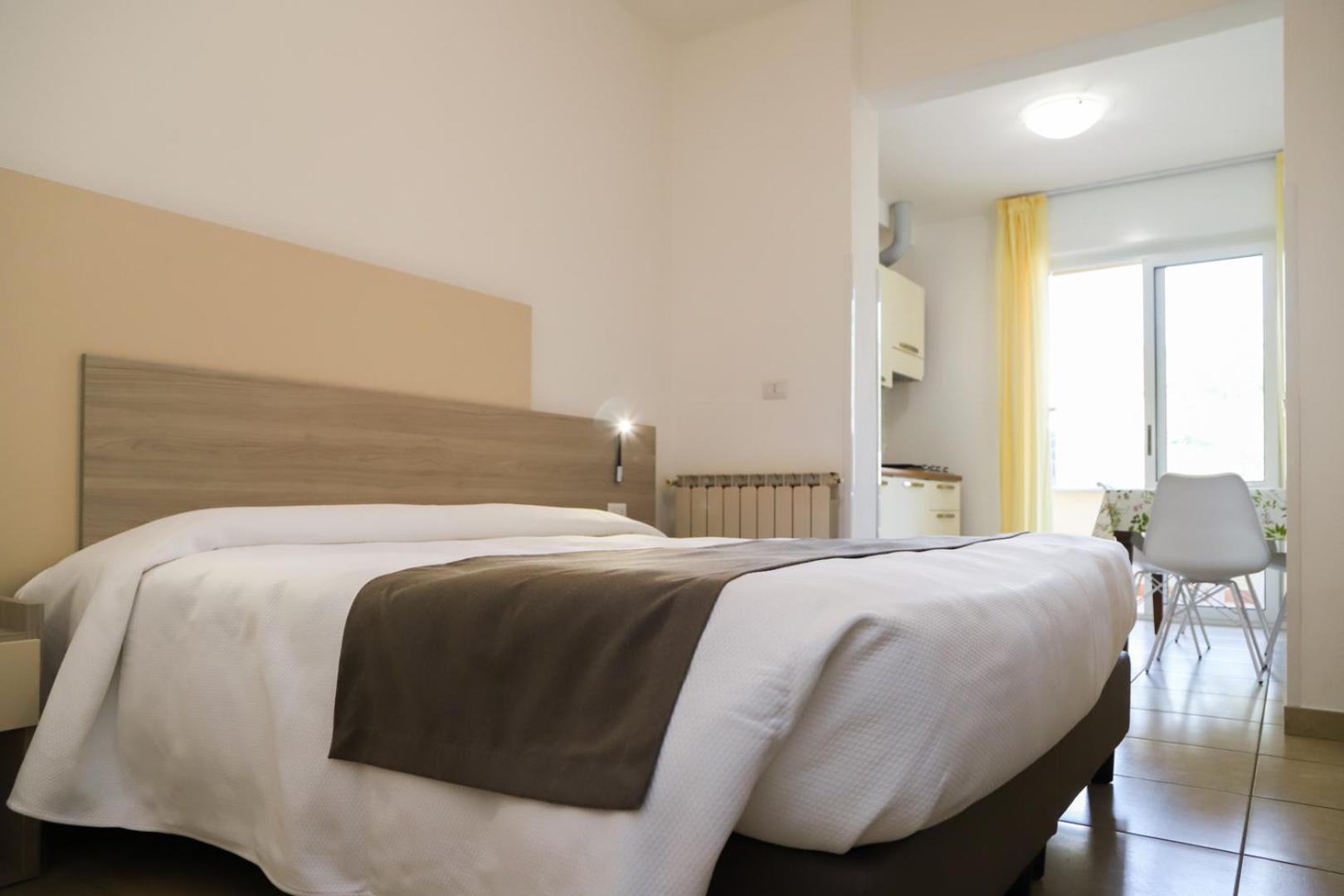 Hotel Residence La Palma Finale Ligure Bagian luar foto
