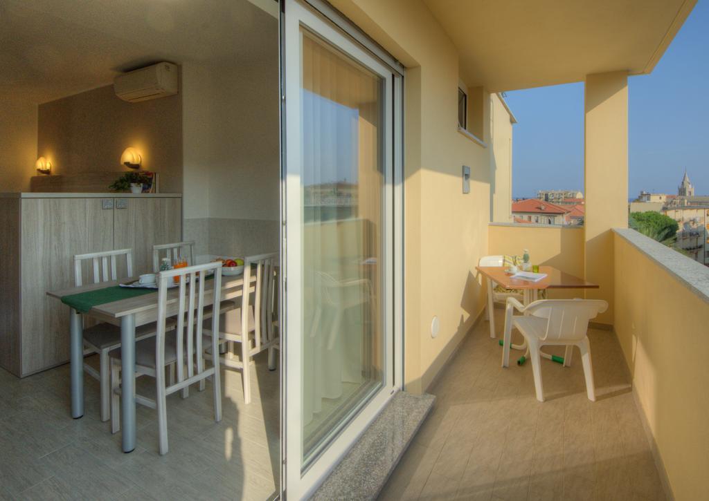 Hotel Residence La Palma Finale Ligure Bagian luar foto